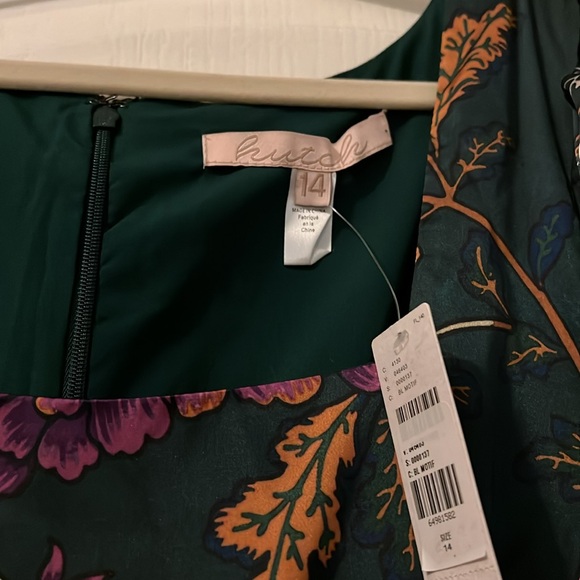 kelly green swing dress Unique Vintage Delores 1950s Emerald Green Swing Dress main image 0
